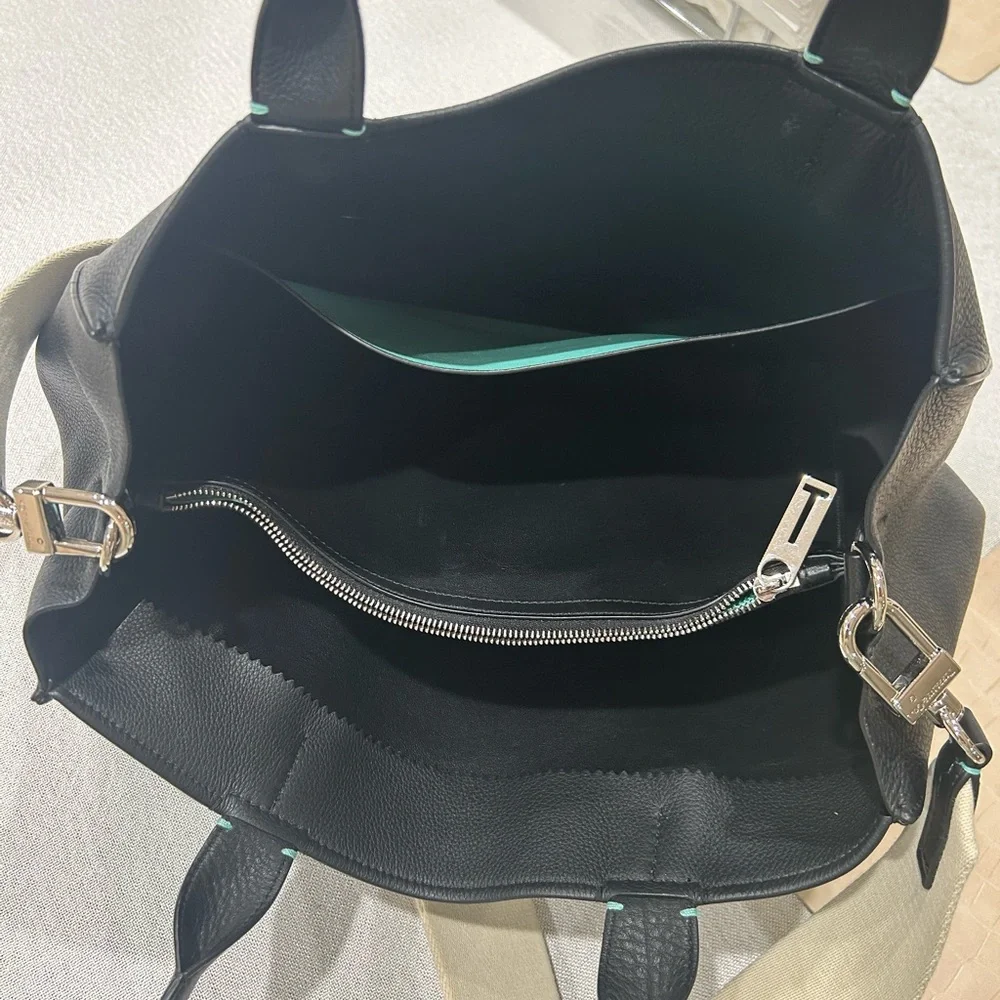 Tiffany & Co Black Leather Tote Bag - Picture 3 of 10